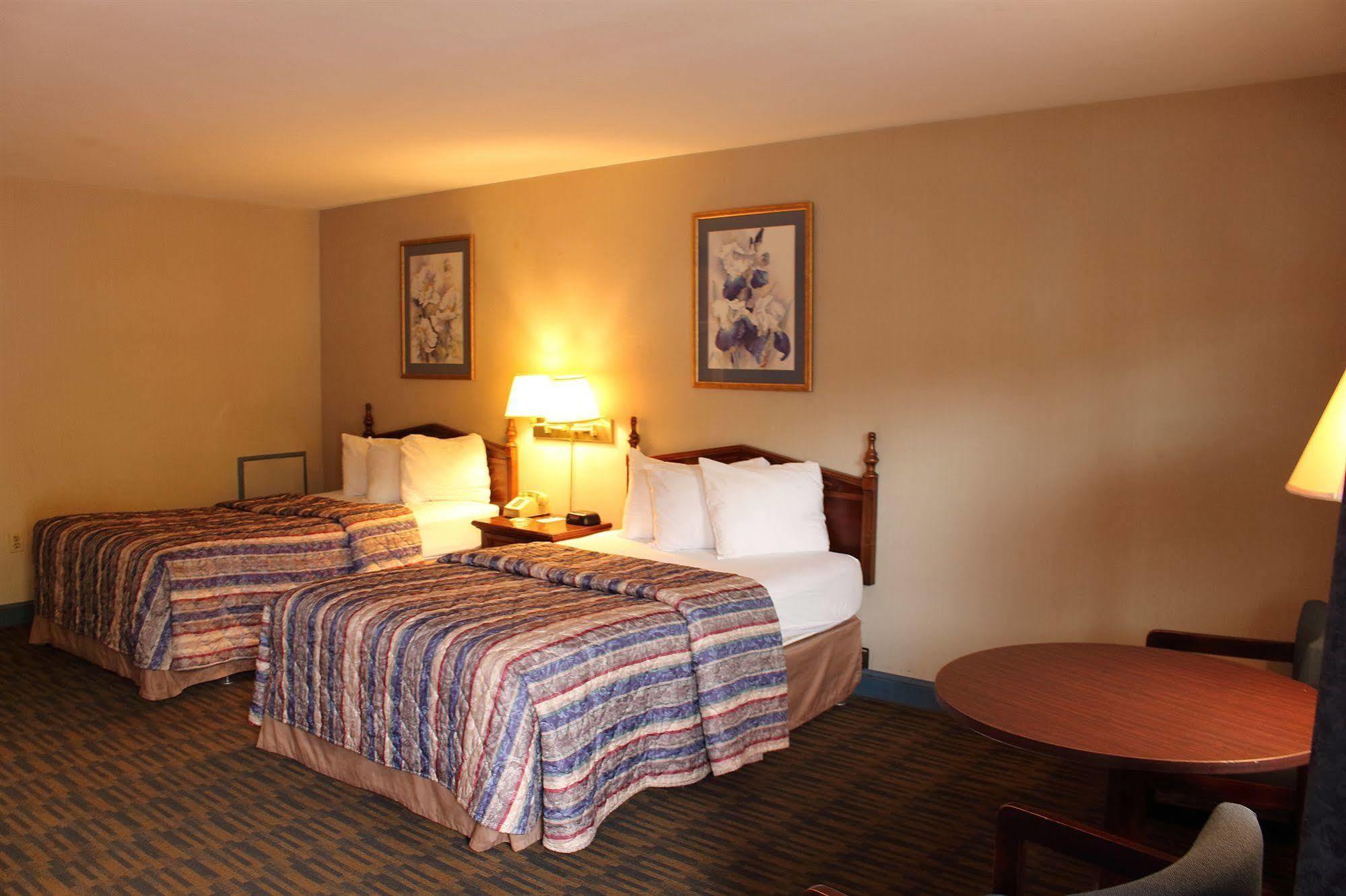Governor House Inn Arlington/Falls Church Eksteriør billede